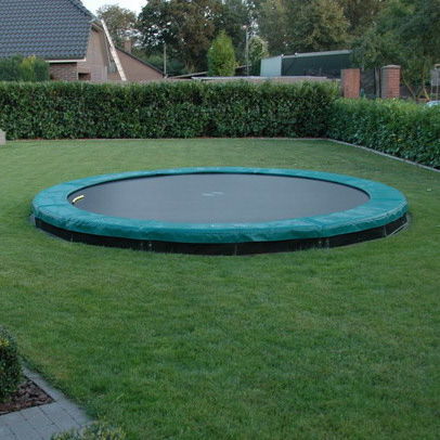 trampoline uitgraven